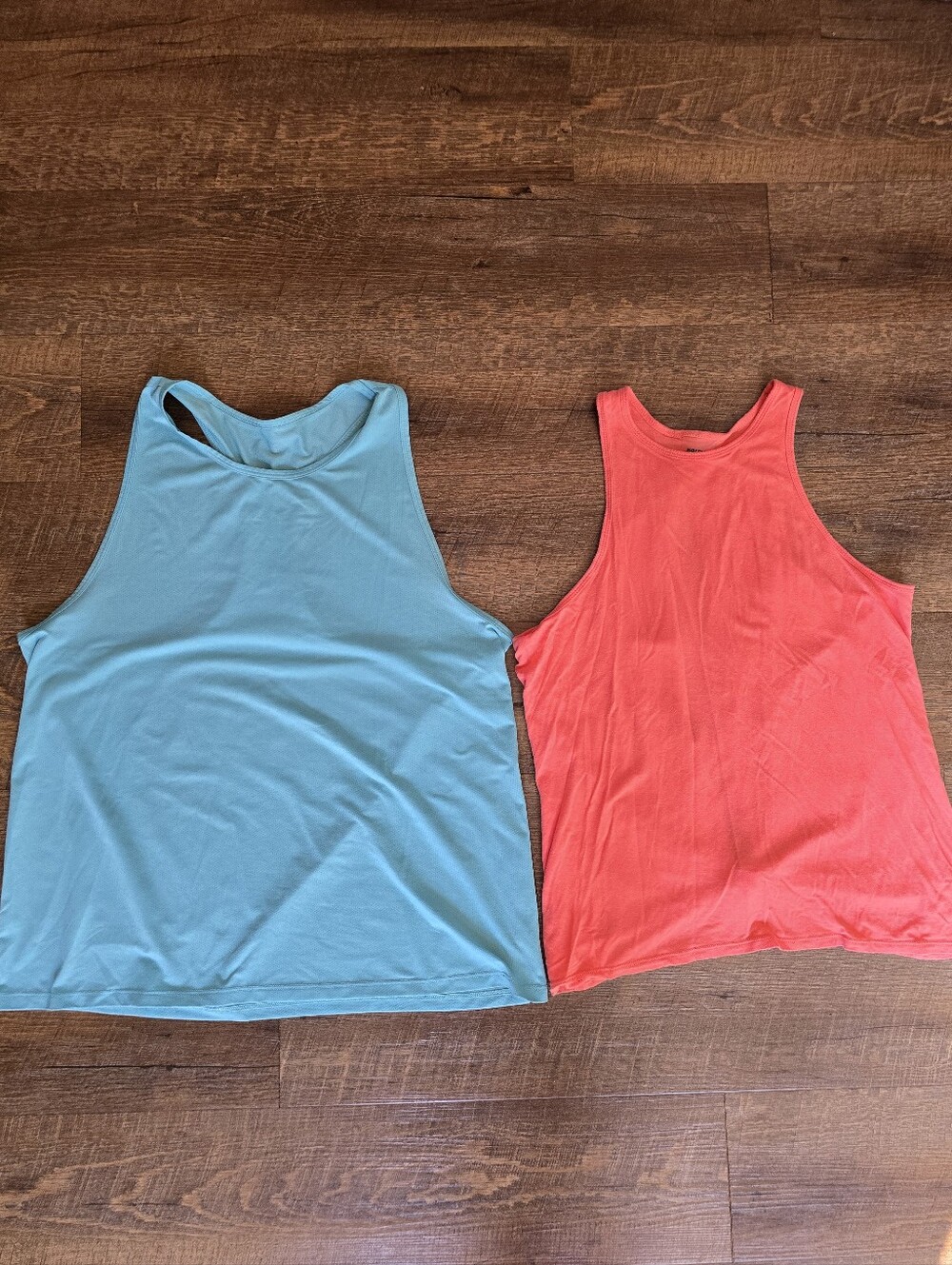 Fabletics & Karma Activewear Tank Top Bundle 2-Pack Set Size L